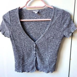 Cropped Garage t-shirt